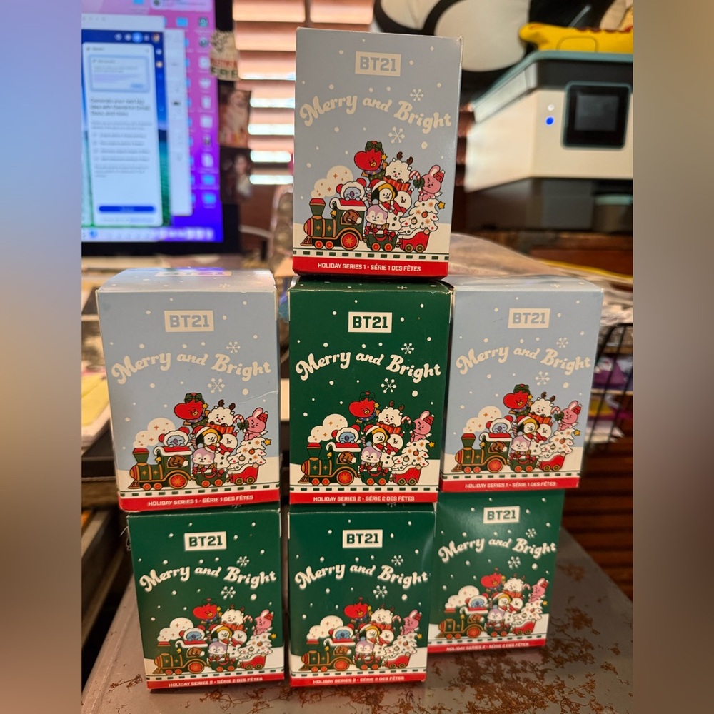 BT21 Merry and Bright Key & Card Holder - 7 total. Brand new unopened.